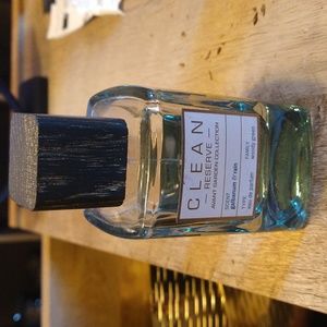 Clean reserve perfume